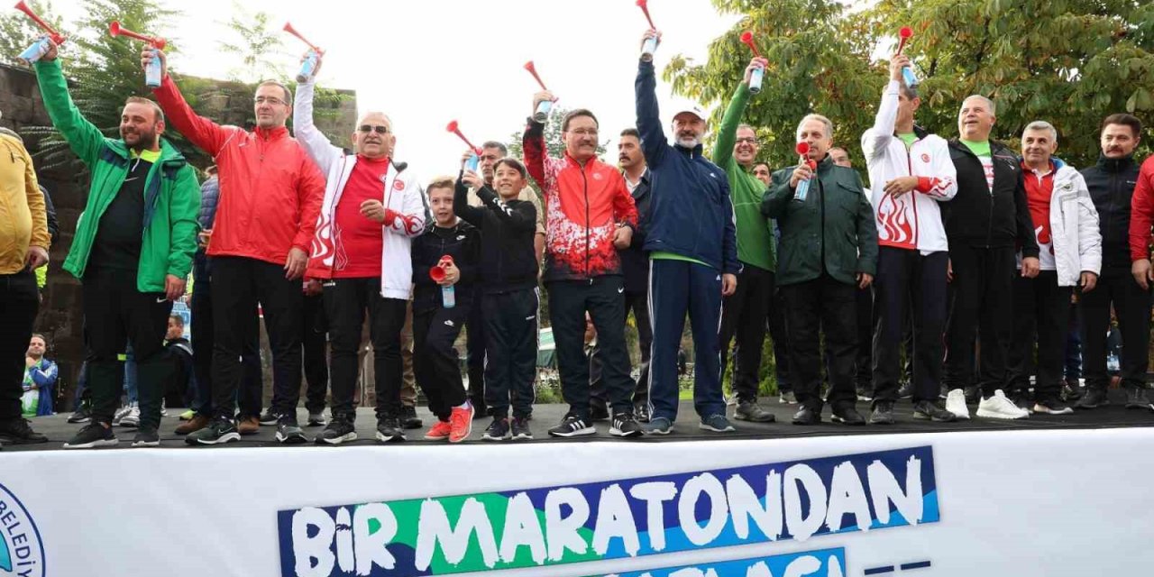 Kayseri’de 3. Uluslararası Yarı Maratonu Heyecanı
