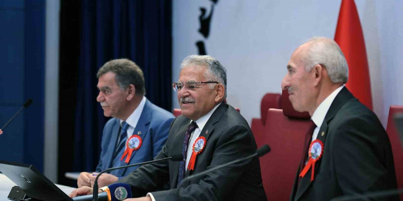 Başkan Büyükkılıç: "ahi Ahlaki Bir Yaşam Felsefesi Olmalıdır"