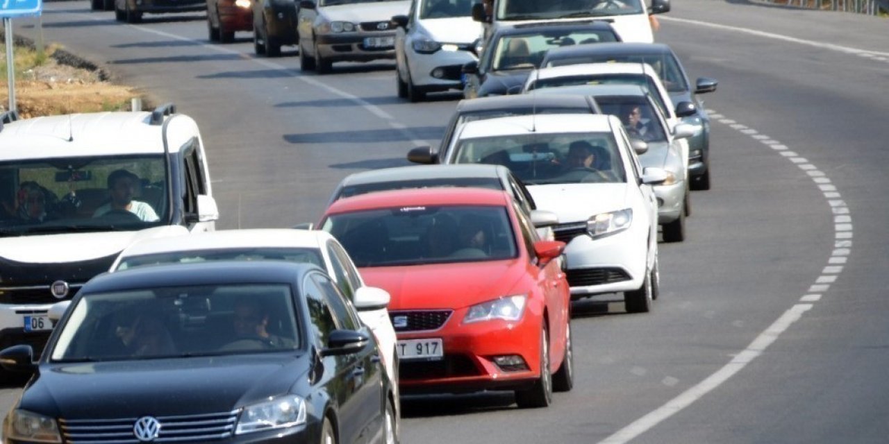 Antalya’da Motorlu Kara Taşıt Sayısı 1 Milyon 412 Bin 539 Oldu