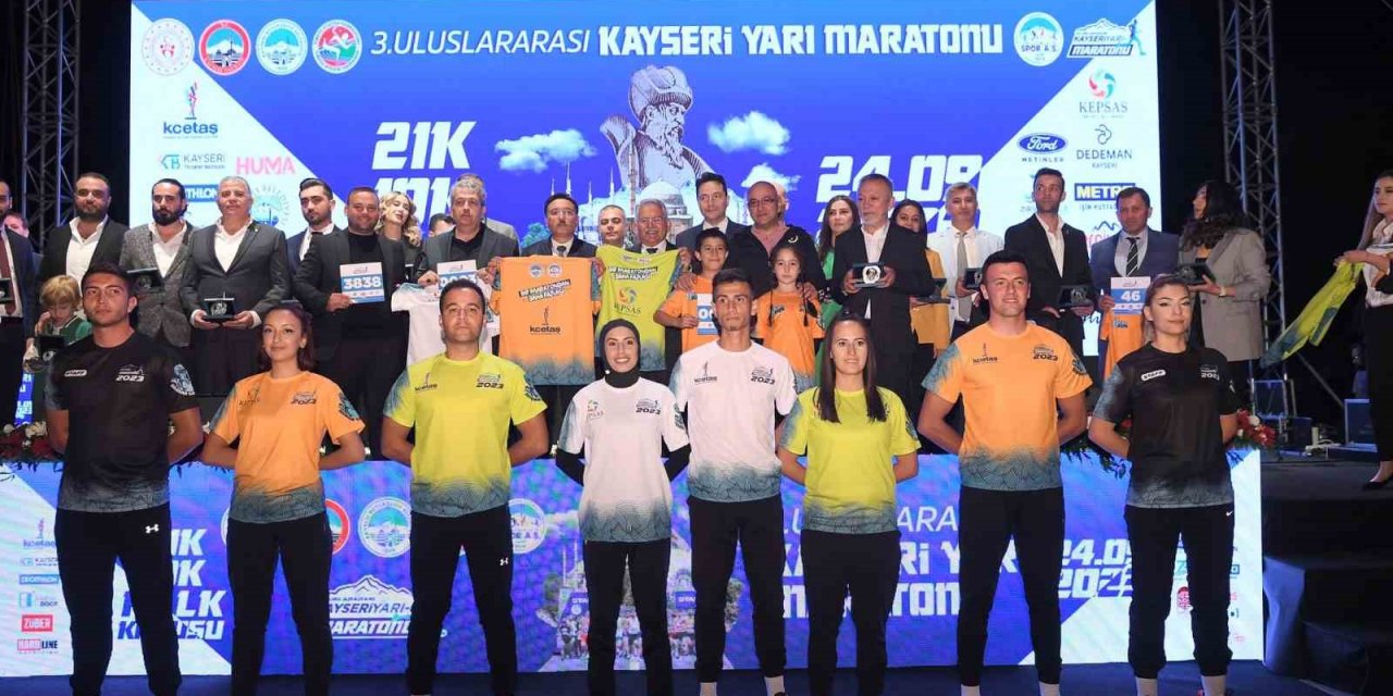 Büyükşehir İle Uluslararası Kayseri Yarı Maratonu Başlıyor