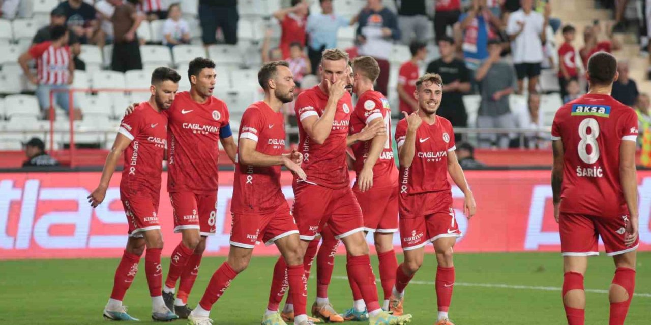 Trendyol Süper Lig: Antalyaspor: 2 - Samsunspor: 0 (maç Sonucu)