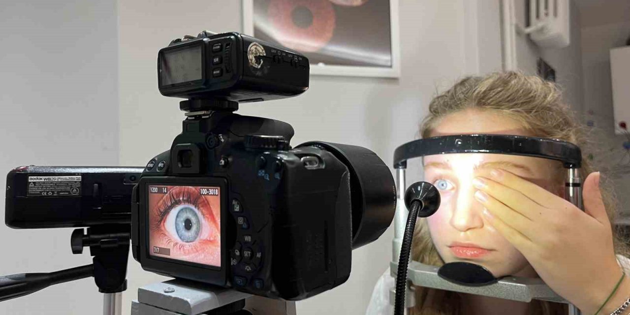 Çektiği Fotoğraflarla İnsan Gözüne Farklı Bir Bakış Açısı Kazandırıyor