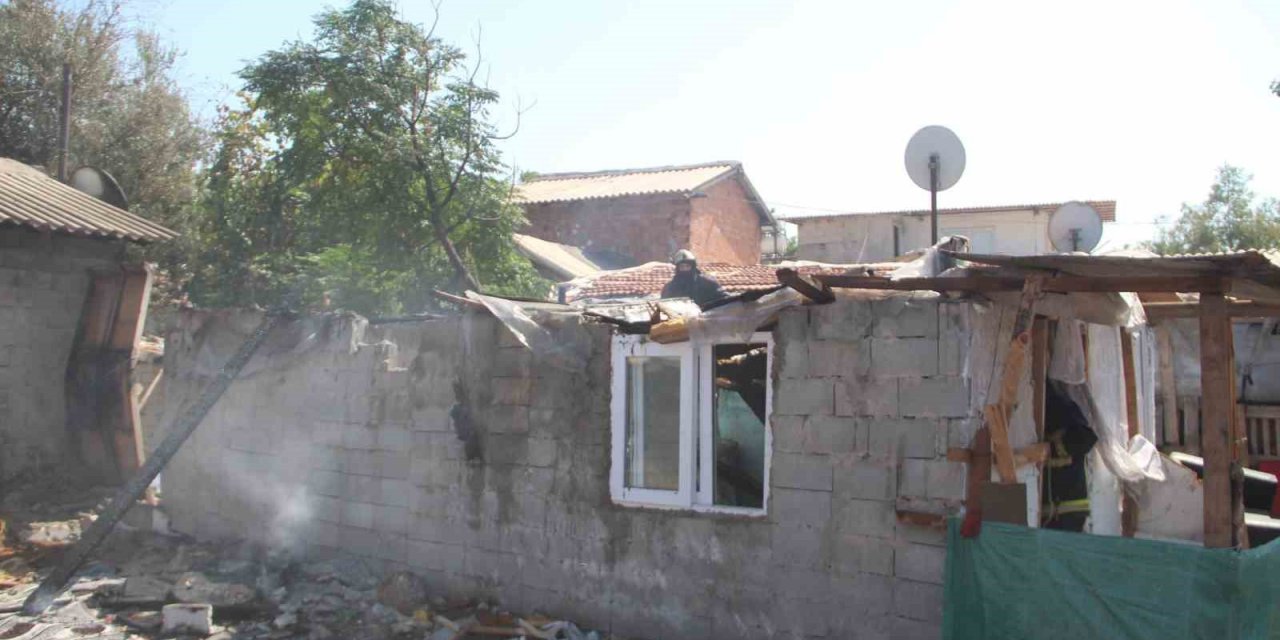 3’üncü Kez Yandı, Bitişikteki Ev Sahibi İsyan Etti