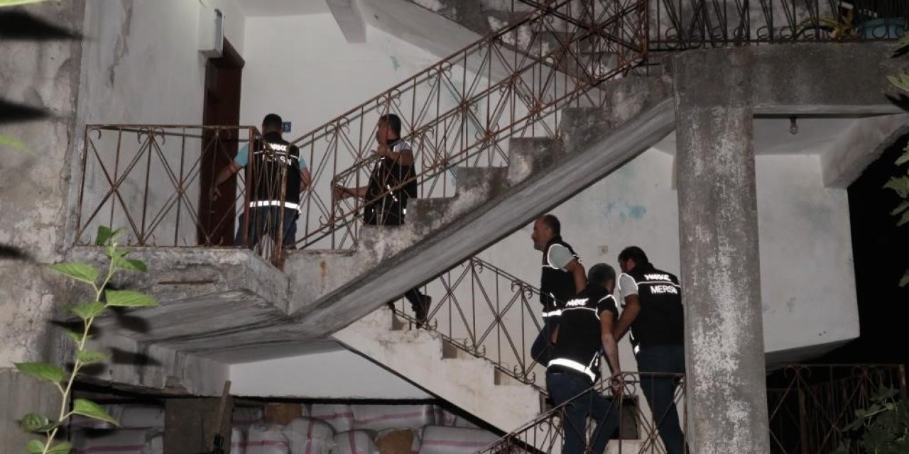 Mersin’de 439 Bin Adet Uyuşturucu Hap Ele Geçirildi