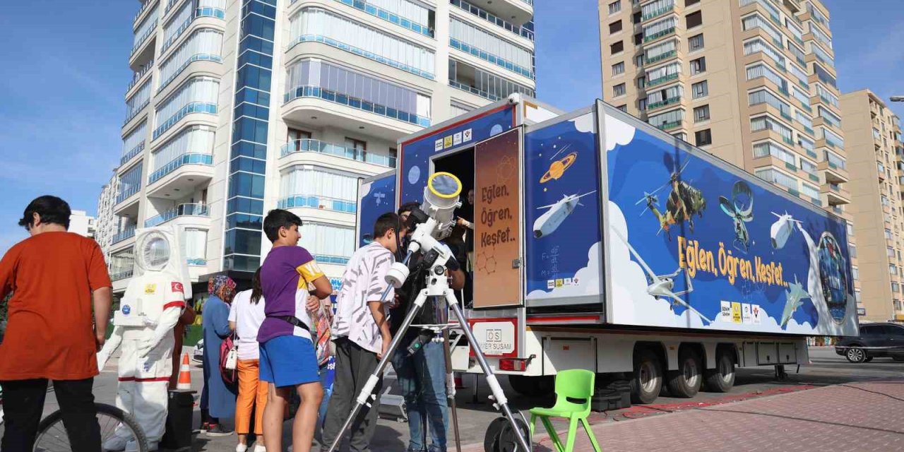 Başkan Altay: “bilim Tırımız Yenilenen Yüzüyle Çocuklara Bilim Sevgisi Aşılıyor”