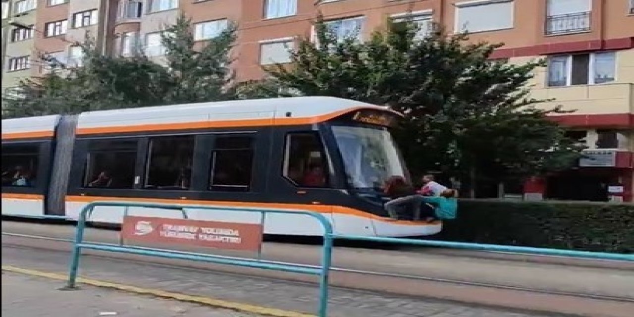 Çocukların Tehlikeli Yolculuğu Kameralara Yansıdı