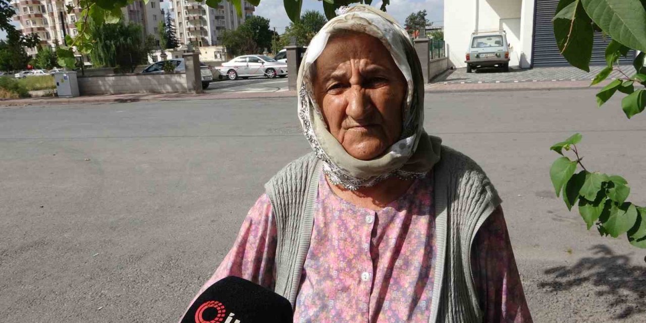 Köpeğin Saldırdığı Genci Kurtaran Yaşlı Kadın: "ayakları Kan İçerisindeydi"