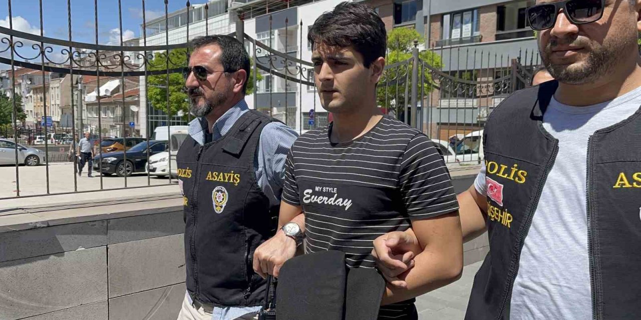 1 Kişinin Öldüğü Kavgayla İlgili Baba Ve Oğulun Yargılanmasına Başlanıldı