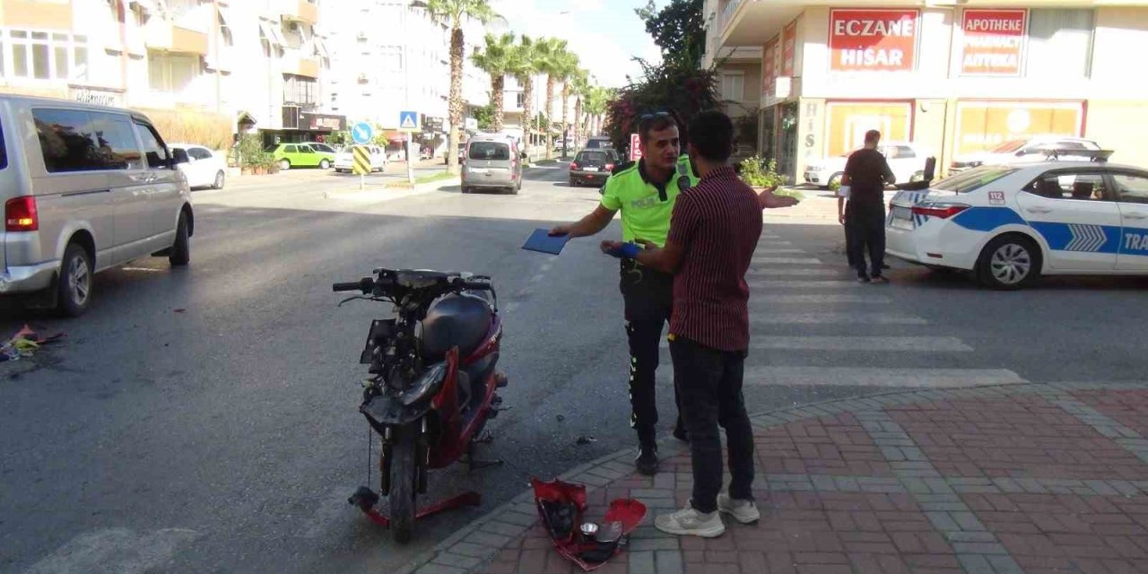 Kazayı Kendisi Yapmış Gibi Göstermesini İsteyince Polisin Tepkisiyle Karşılaştı