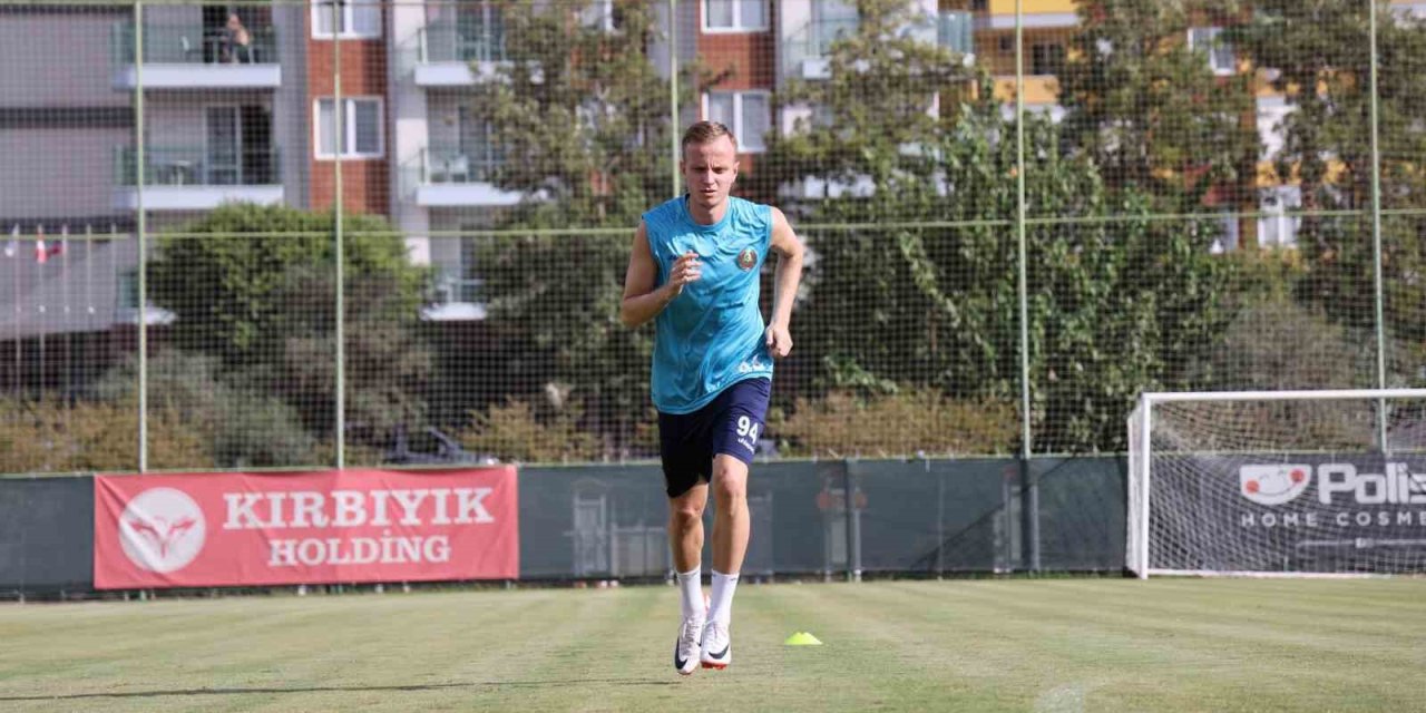 Alanyaspor, Adana Demirspor Maçı Hazırlıklarını Tamamladı