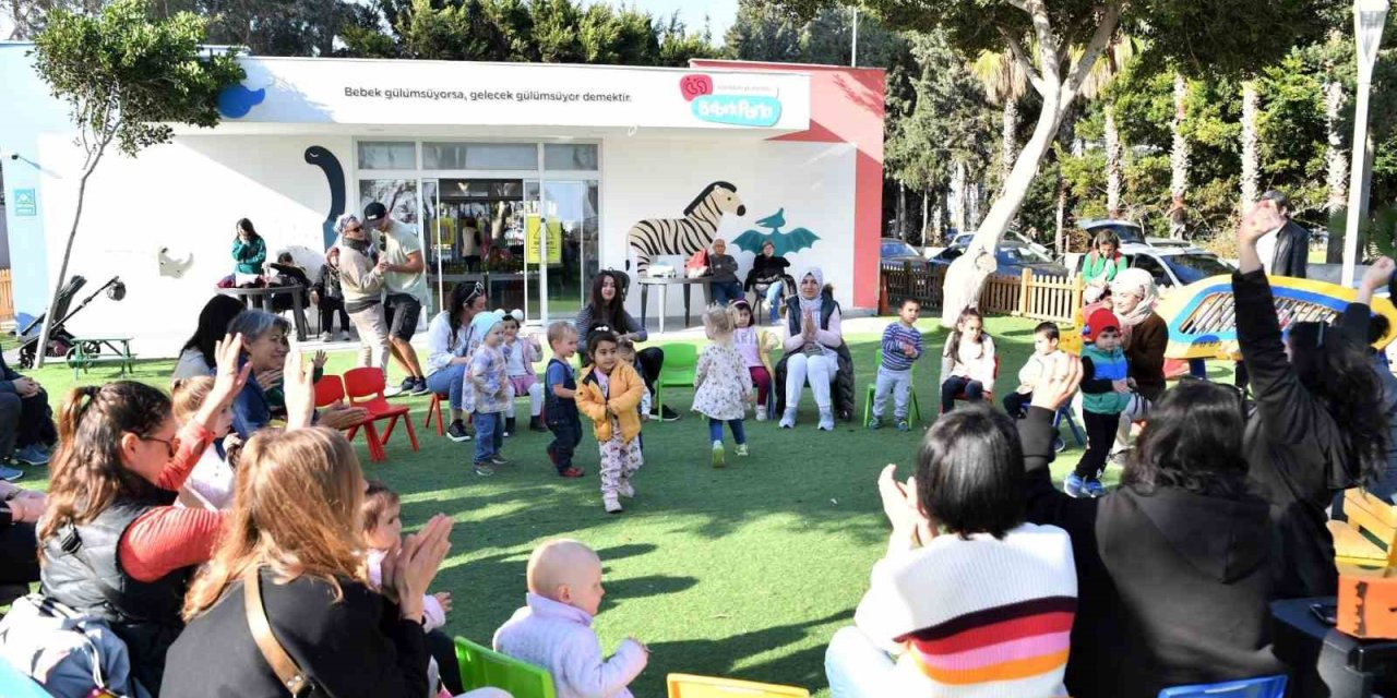 Konyaaltı’nın Bebekleri Çok Mutlu