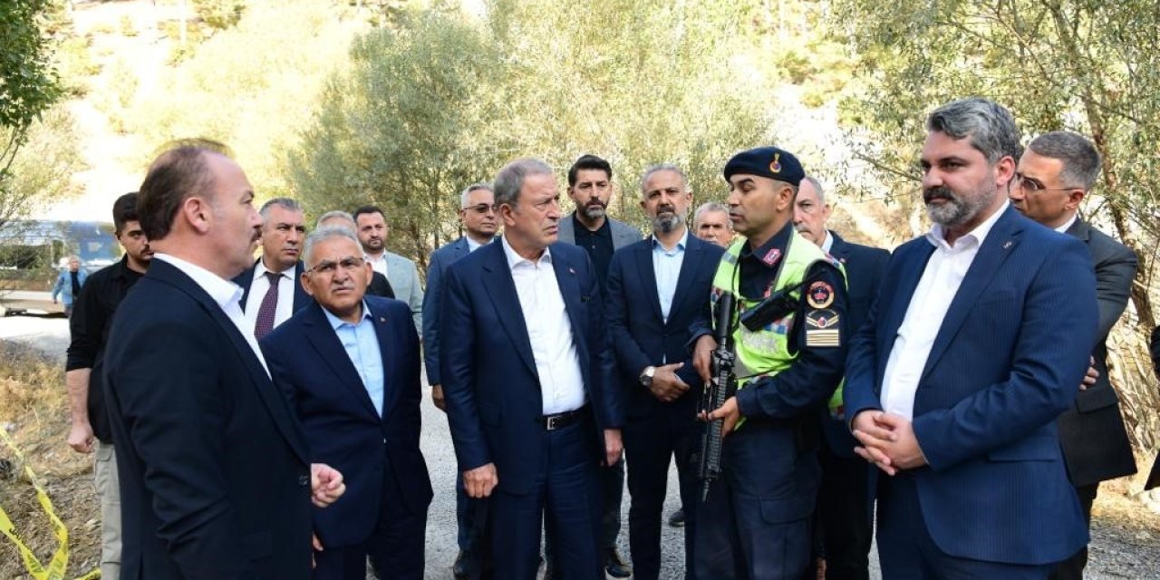 Hulusi Akar: "şehidimizin Kanı Yerde Bırakılmadı”