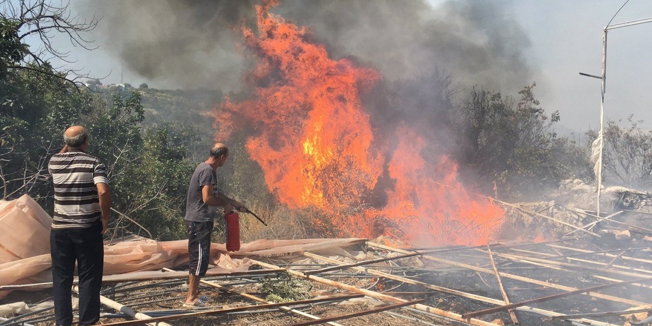 Serada Çıkan Yangında 10 Dönüm Makilik Alan Yandı