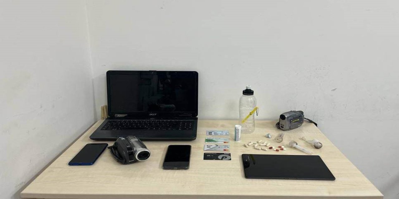 Sosyal Medya Üzerinden Dolandırıcılık Yapan 2 Şüpheli Yakalandı