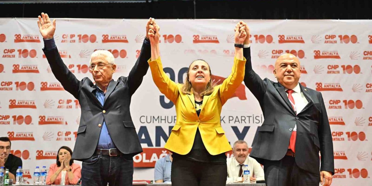 Chp Antalya’da Değişim