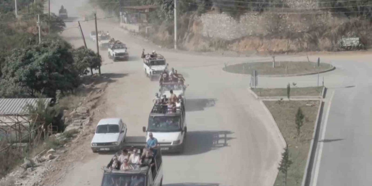 Alanya’da Safari Araçlarına Yönelik Dron Destekli Trafik Uygulaması Yapıldı