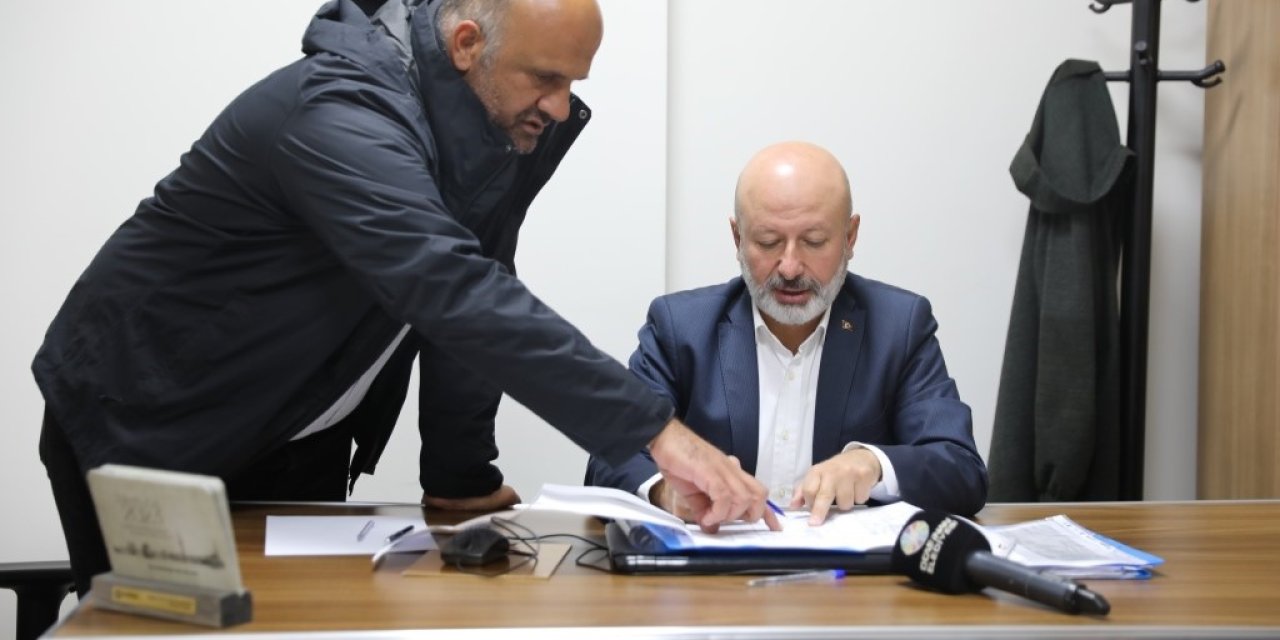 Başkan Çolakbayrakdar, “herkes İçin Kütüphanelerle Zenginleştirilmiş Bir Şehir İnşa Ediyoruz”