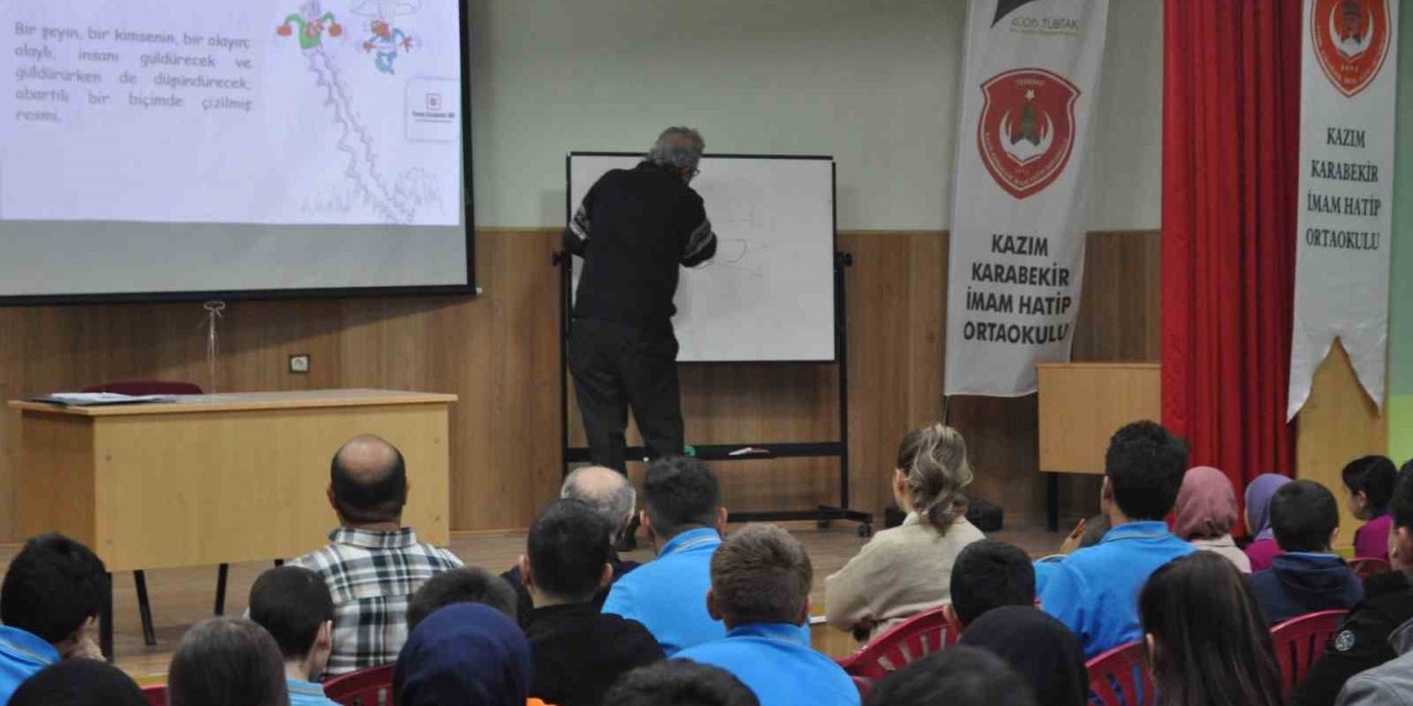 Eskişehirli Karikatürist Bilgilerini Öğrencilerle Paylaştı