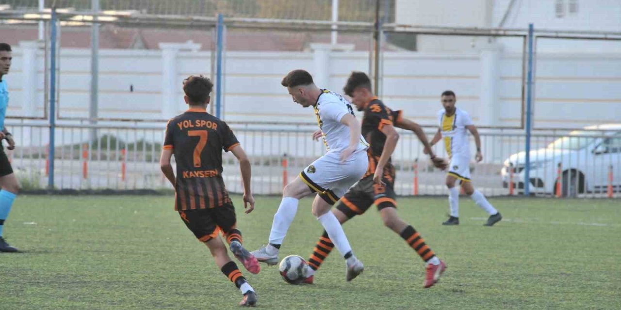 Kayseri Süper Amatör Küme: Kayseri Yolspor: 0- Kocasinan Şimşekspor: 2
