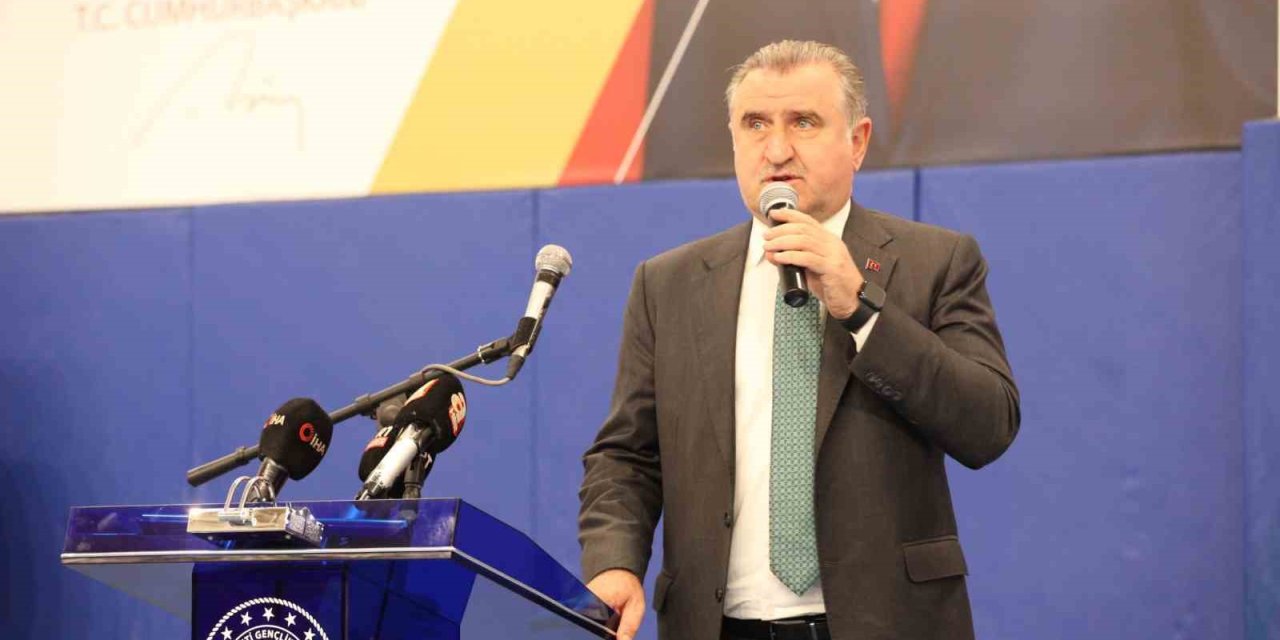 Bakan Bak: "sokaktan Alıp Getirdiğimiz Her Çocuk Uyuşturucudan Uzaklaştırdığımız Çocuklar"