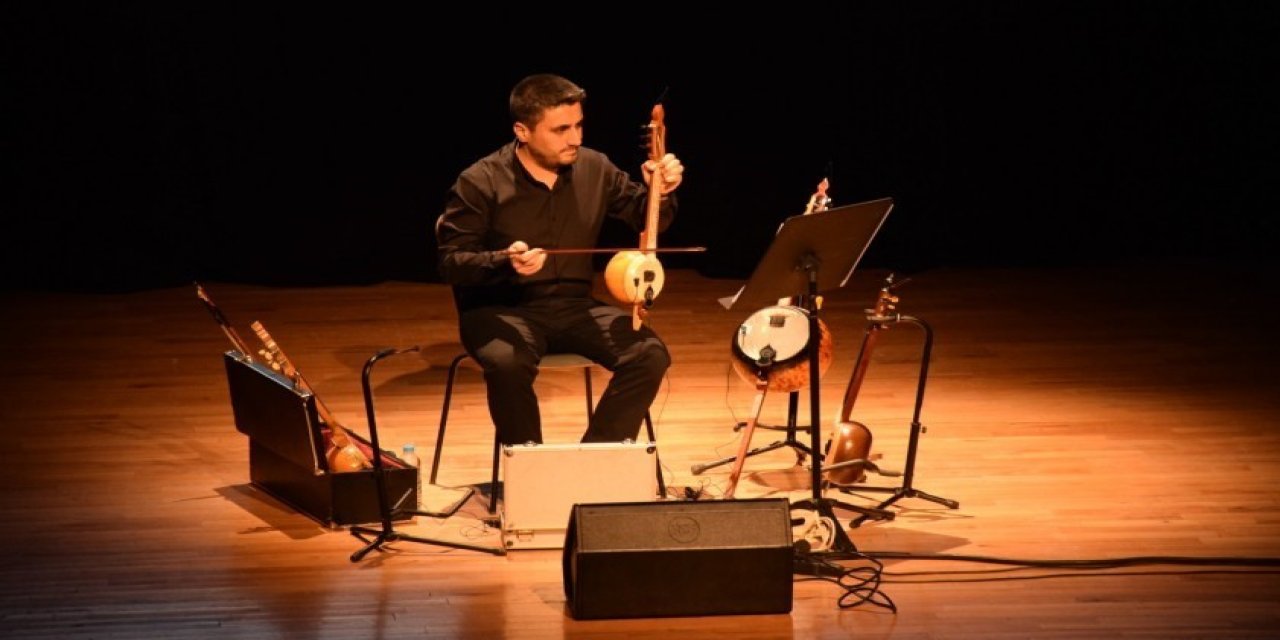 Kabak Kemane Resitali Müzikseverlerle Buluştu