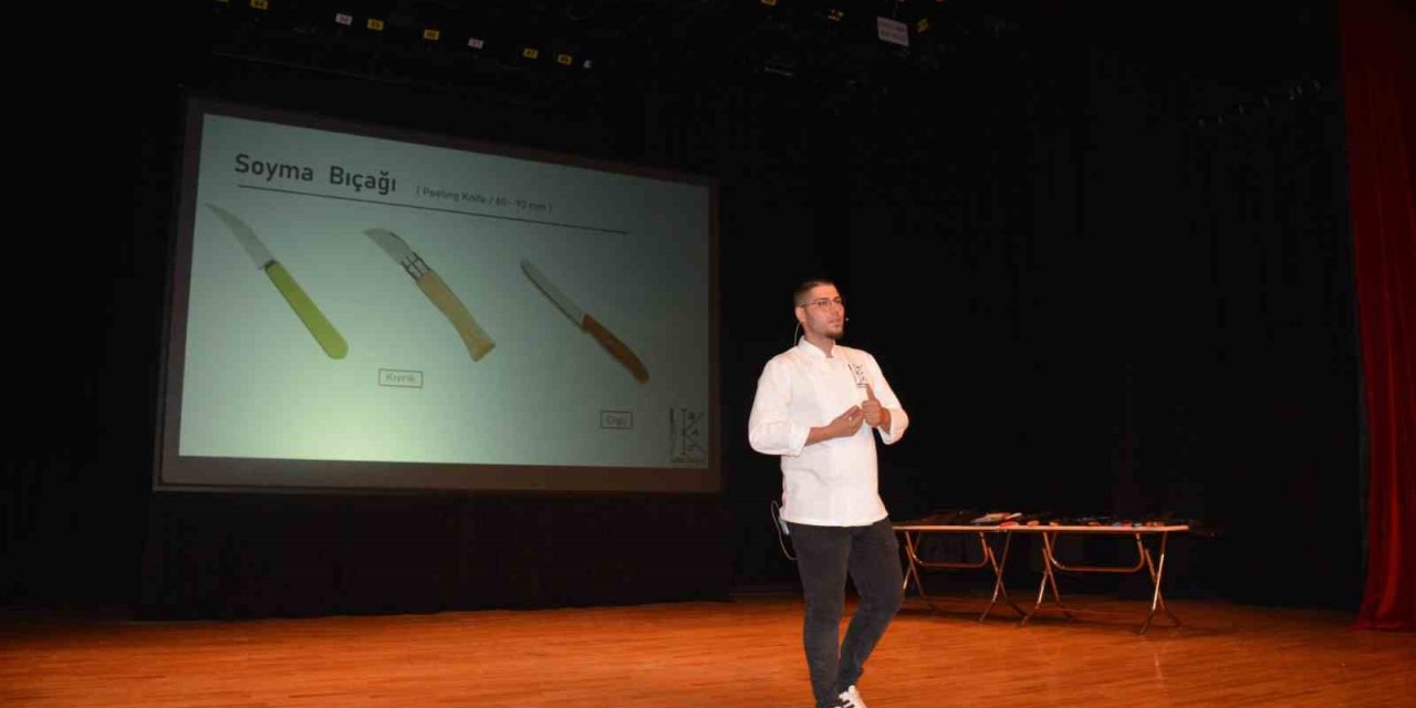 Anadolu Üniversitesi’nde ‘profesyonel Mutfaklarda Bıçak Kullanma Atölyesi’ Gerçekleştirildi
