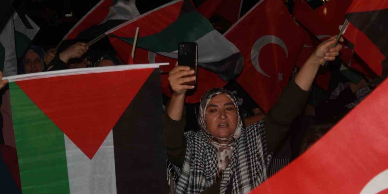 Alanya’da Gazze’ye Destek Yürüyüşü