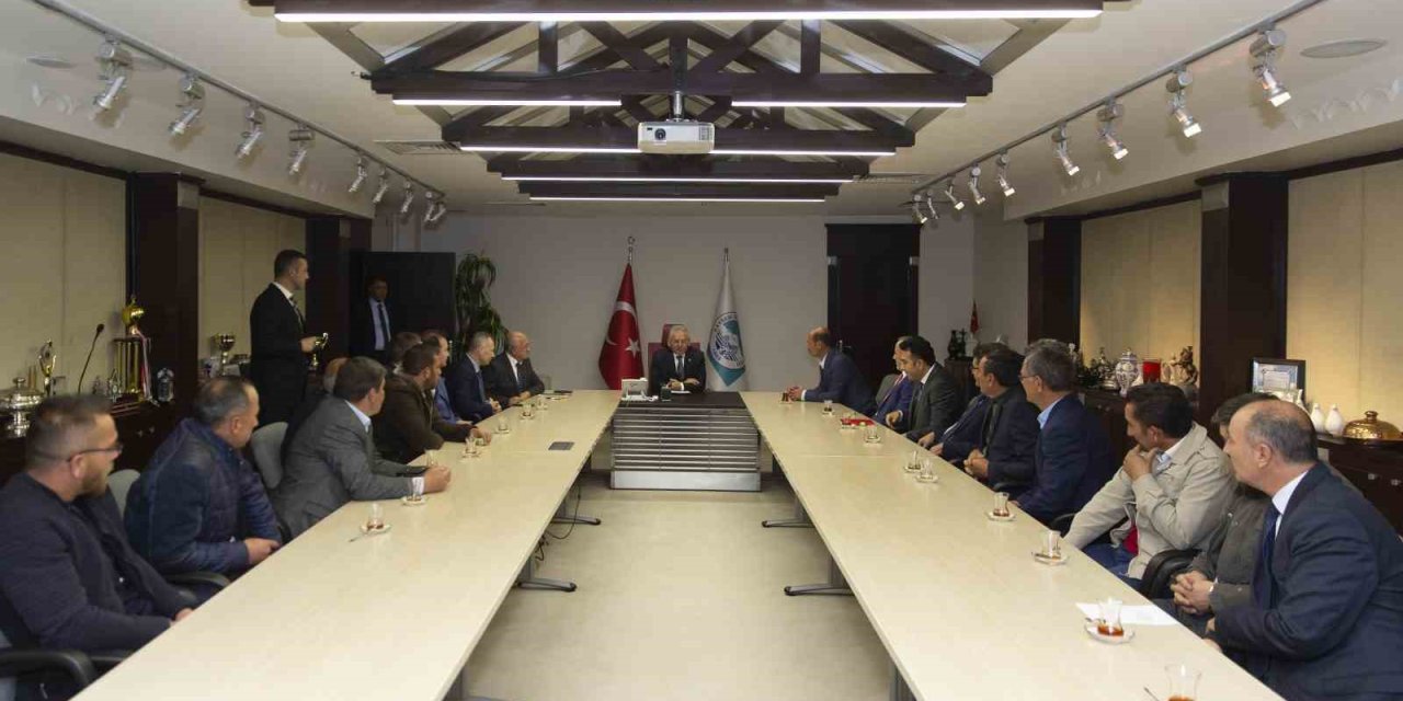 Başkan Büyükkılıç: “muhtarlarımız Mahallelerimizin Gözü Kulağı, Eli Ayağıdır”