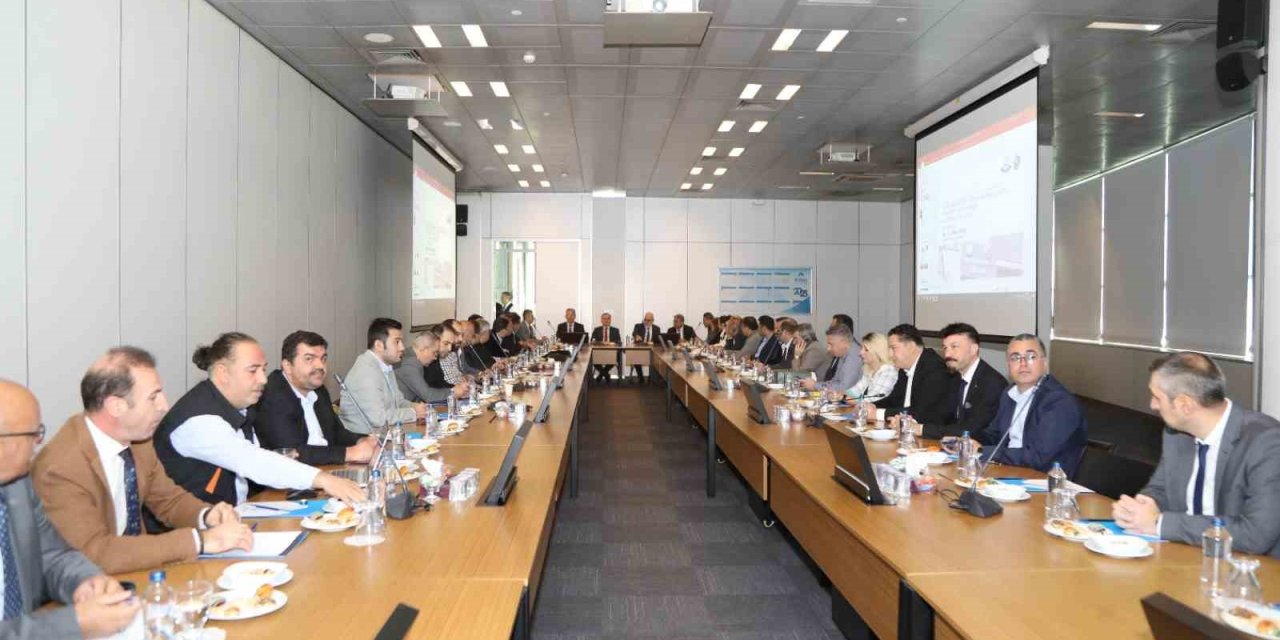 Erü Tarafından Erciyes Anadolu Holding’de Ar-ge İstişare Toplantısı Düzenlendi