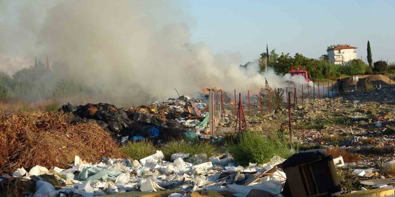 Tel Ve Kabloları Alabilmek İçin Sanayi Atıklarını Yakıyorlar