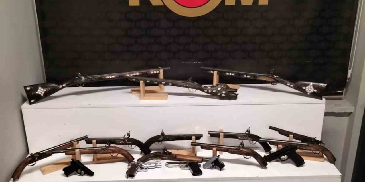 Kom Ekiplerinden Tarihi Eser Operasyonu