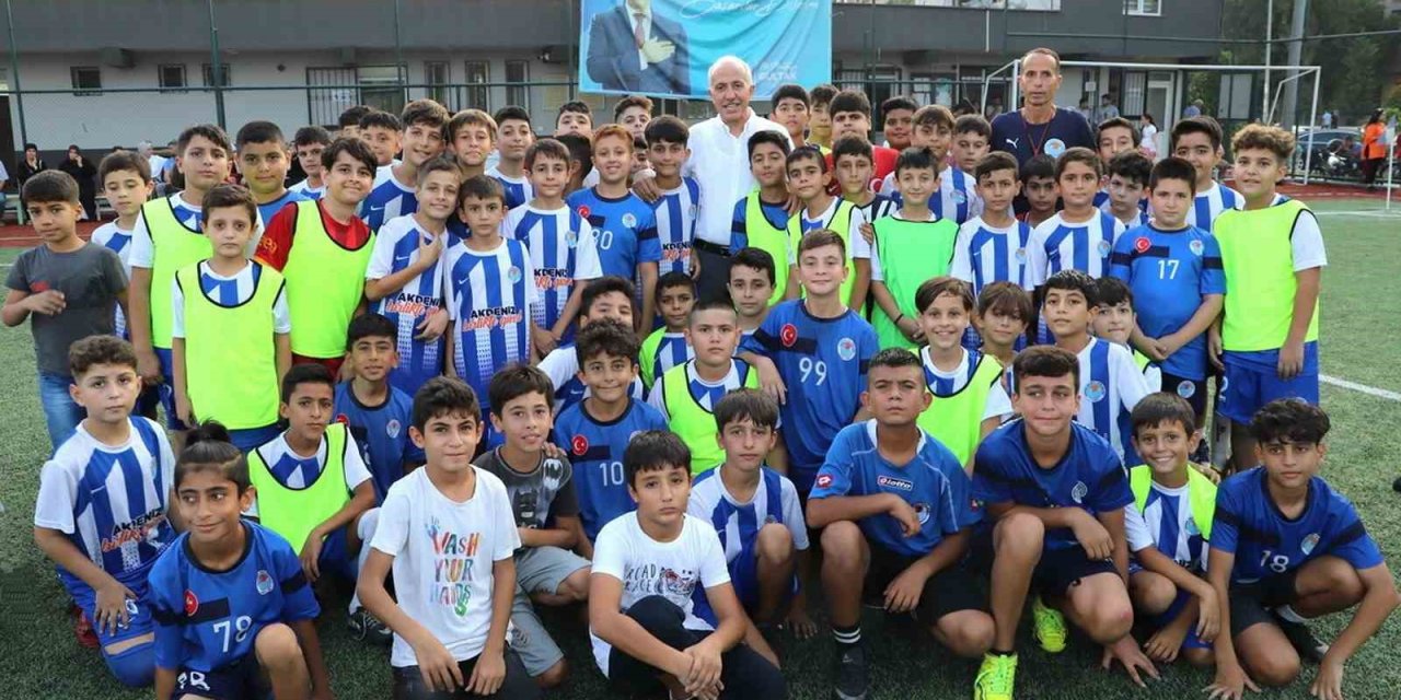 Akdeniz Belediyesi, Kış Spor Okulu Yeni Yetenekleri Bekliyor