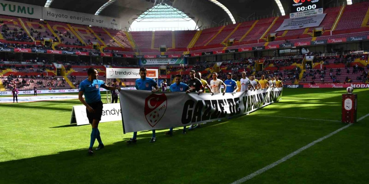 Trendyol Süper Lig: Kayserispor: 0 - Çaykur Rizespor: 0 (maç Devam Ediyor)