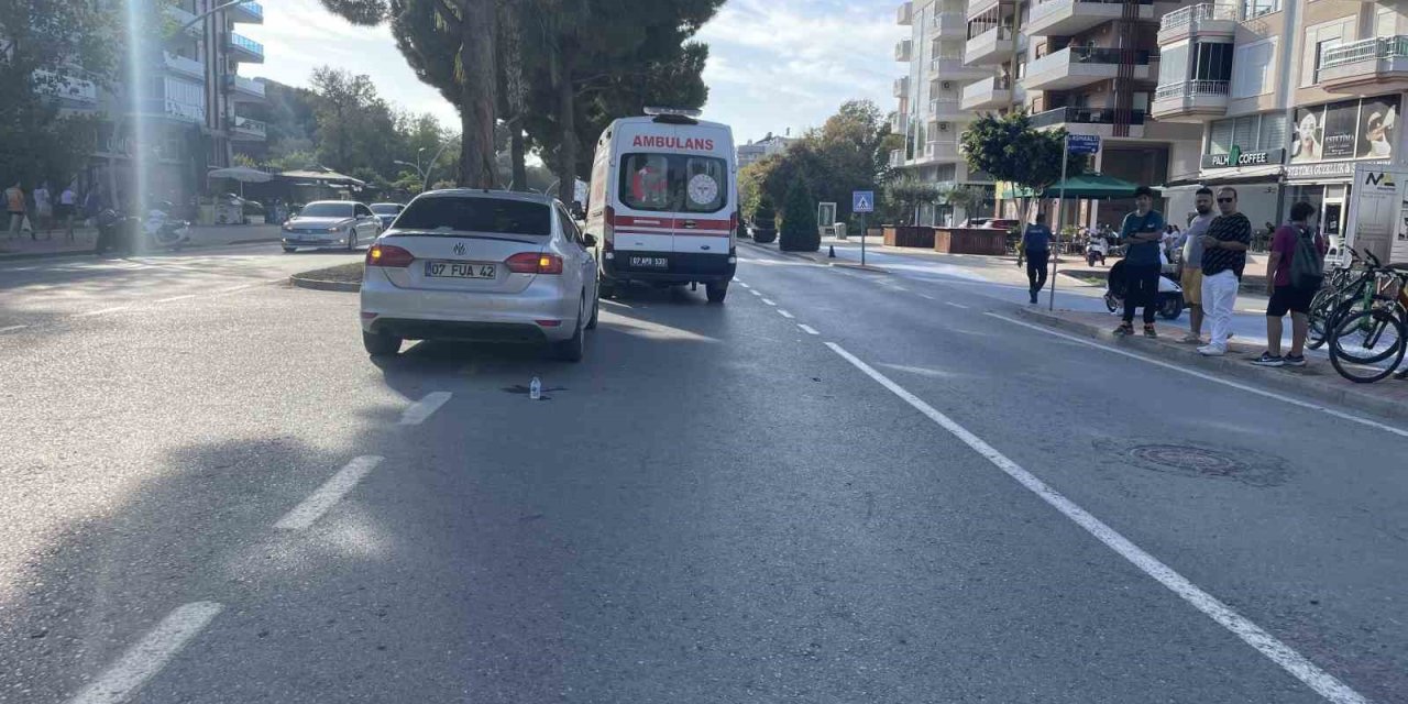 Yeni Aldığı Motosikletle Kaza Yapan Sürücü Ve Arkadaşı Yaralandı