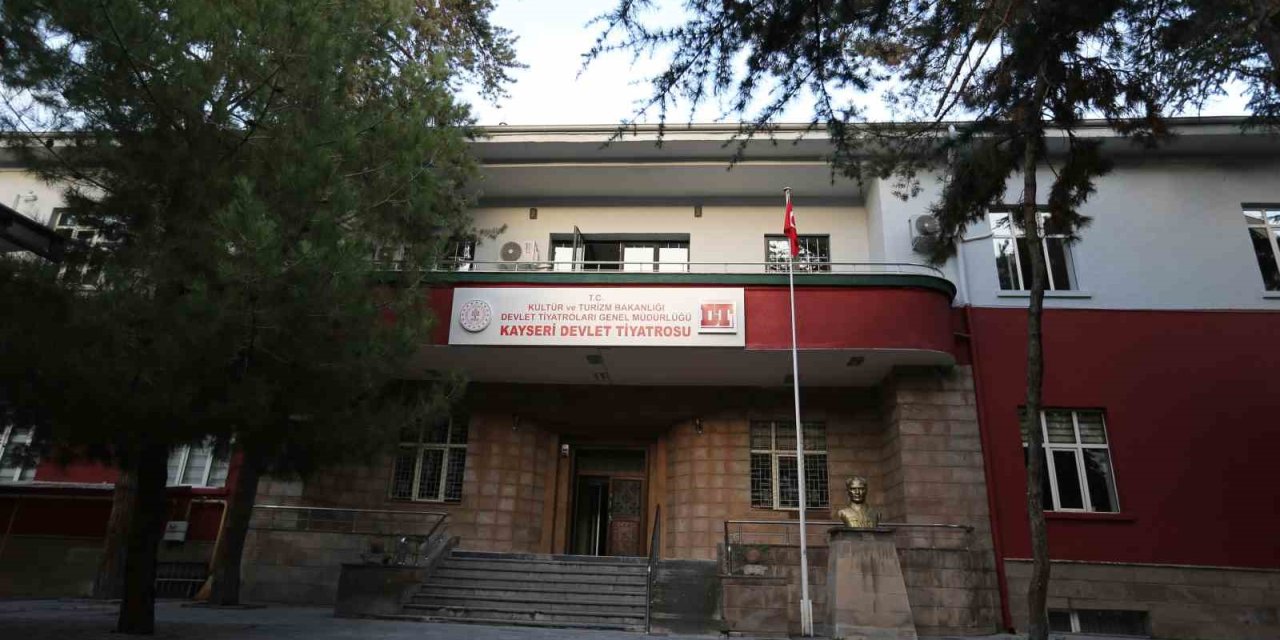 Başkan Büyükkılıç’tan Kayseri Devlet Tiyatrosu Duyarlılığı