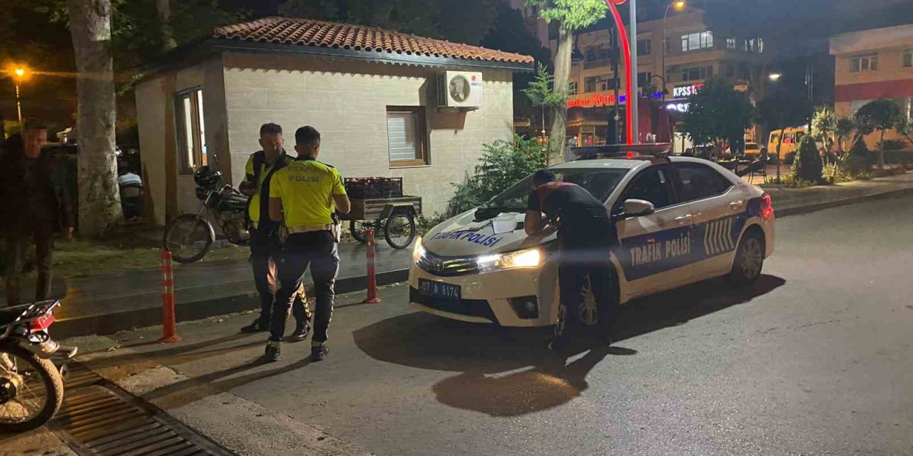 Antalya’da Polisten Kaçan Motosiklet Sürücüsüne 30 Bin Liralık Rekor Ceza