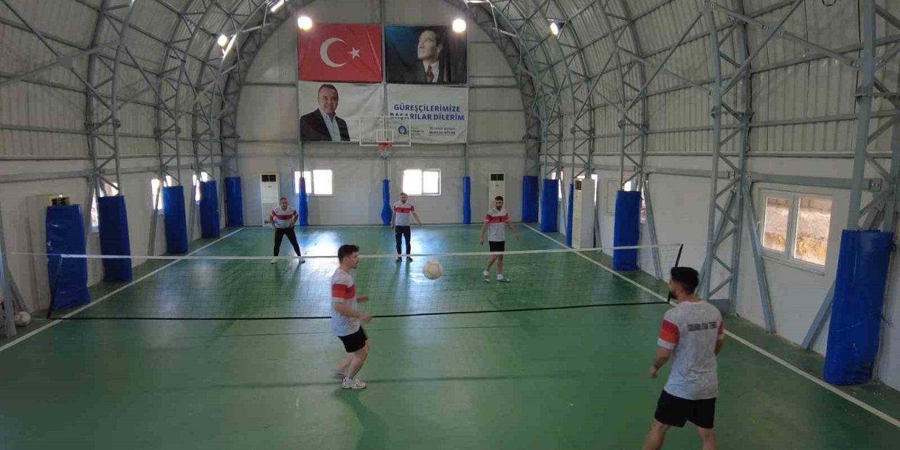 Bilim Köyü Millileri Ağırladı