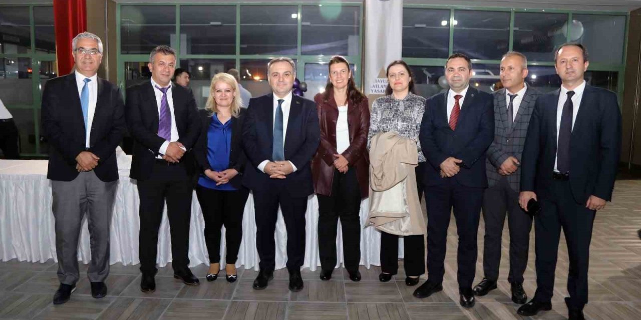 Erü’de Rektör-idari Personel Buluşması