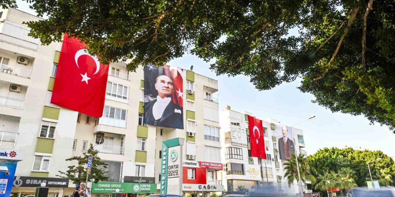 100’üncü Yıl Heyecanı Kenti Sardı