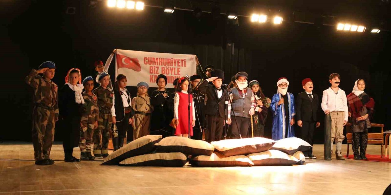 Öğrencilerin "cumhuriyet" Coşkusu