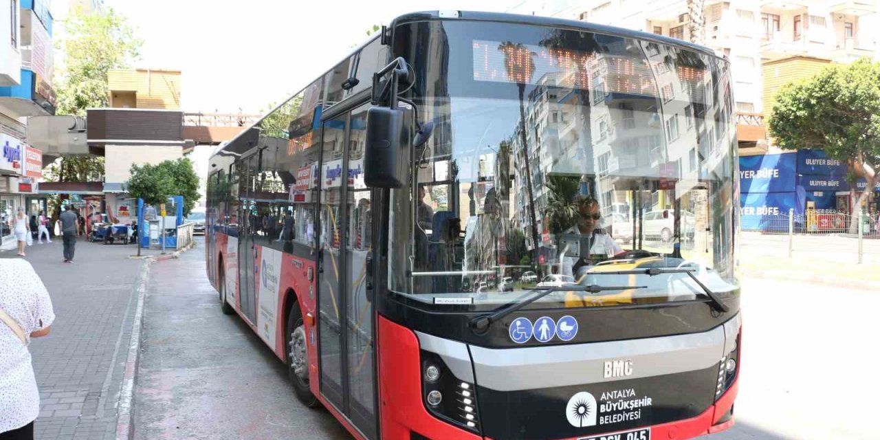 Büyükşehir’in Toplu Ulaşım Araçları Cumhuriyet Bayramı’nda Ücretsiz