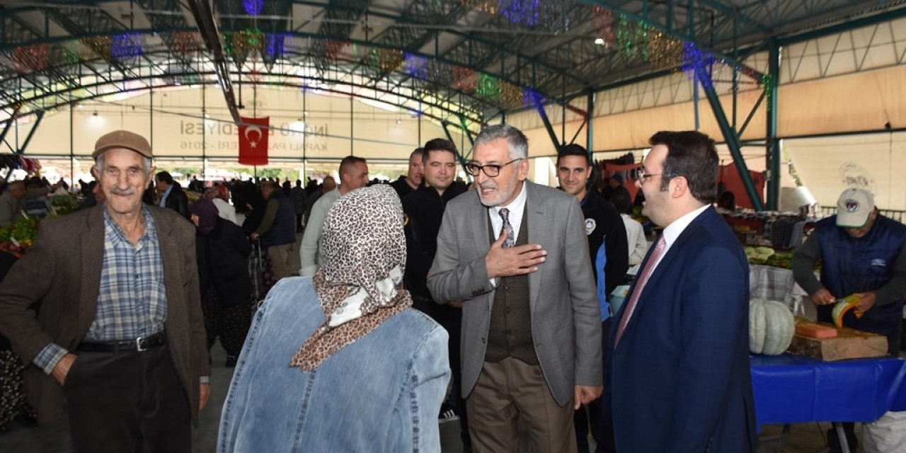 Başkan Bozkurt’tan Pazar Ziyareti