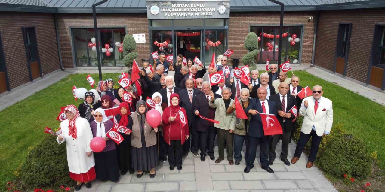 Büyükşehir’in Ulu Çınarlarından ‘cumhuriyet’ Coşkusu