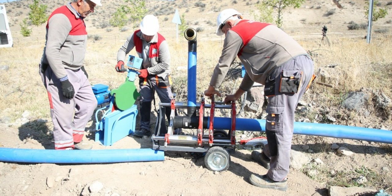 Melikgazi’den Kırsal Mahallelerde Çiftçilerin Sulama Sıkıntısına Çözüm