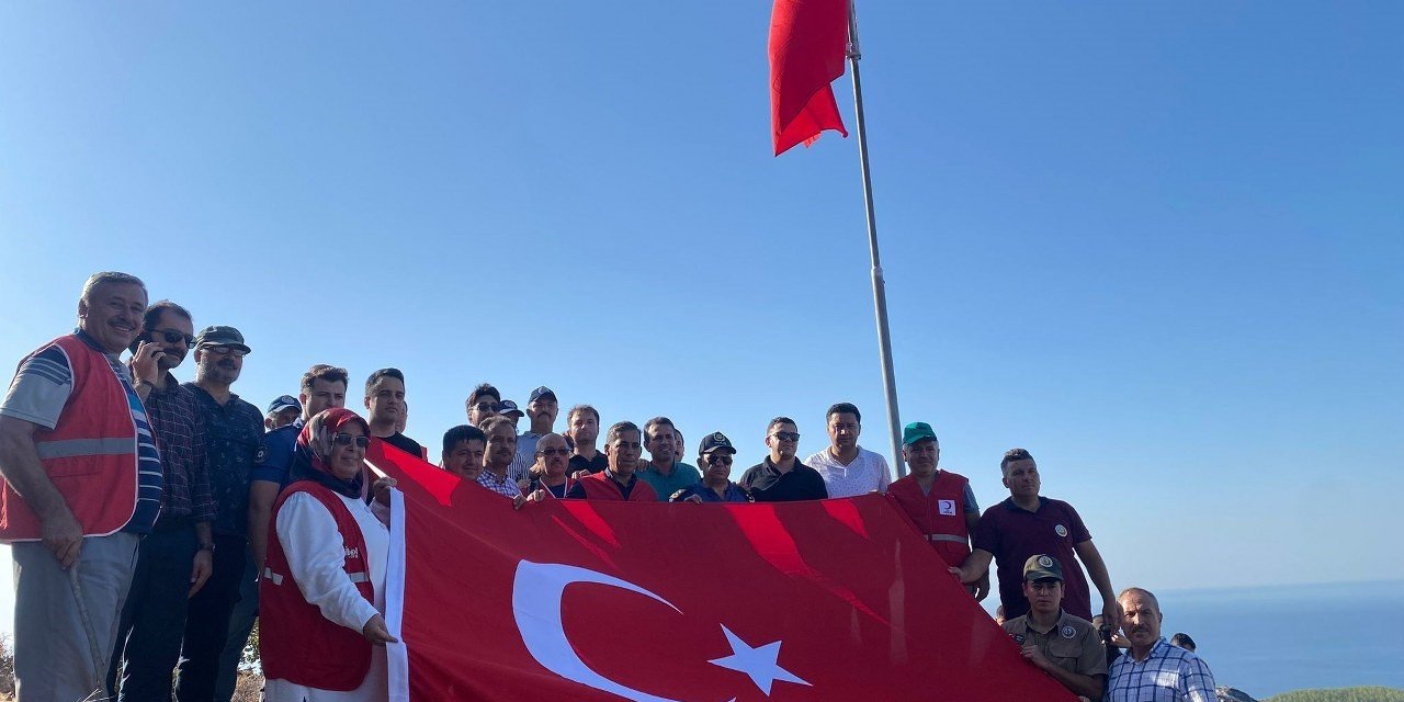 Kaledeki Türk Bayrağı Yenilendi