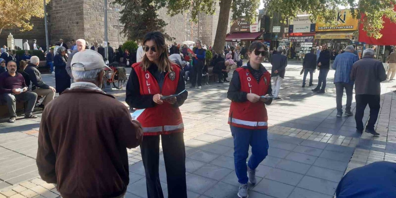 Vatandaşlar, Dolandırıcılık Konusunda Bilgilendirildi