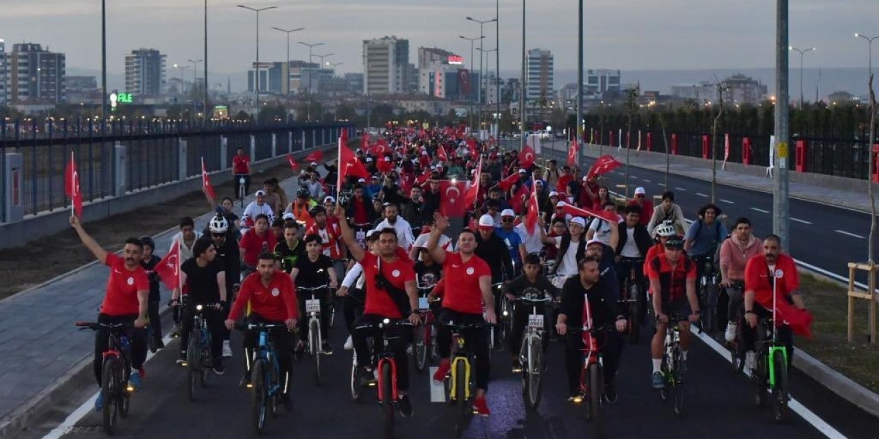Türkiye Cumhuriyeti’nin Yüzüncü Yılında Binlerce Pedal