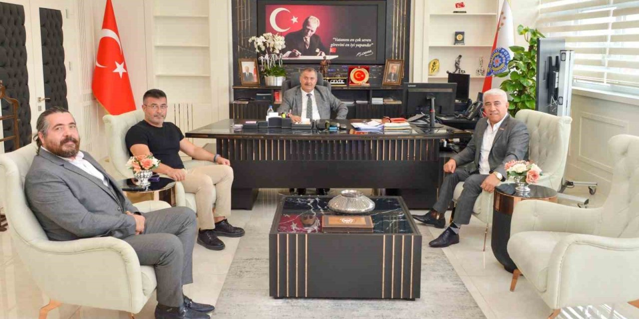 Antalya Düşünce Platformu, Engelli Spor Kulübü Ve Engelsiz Yaşam Merkezi Kuracak