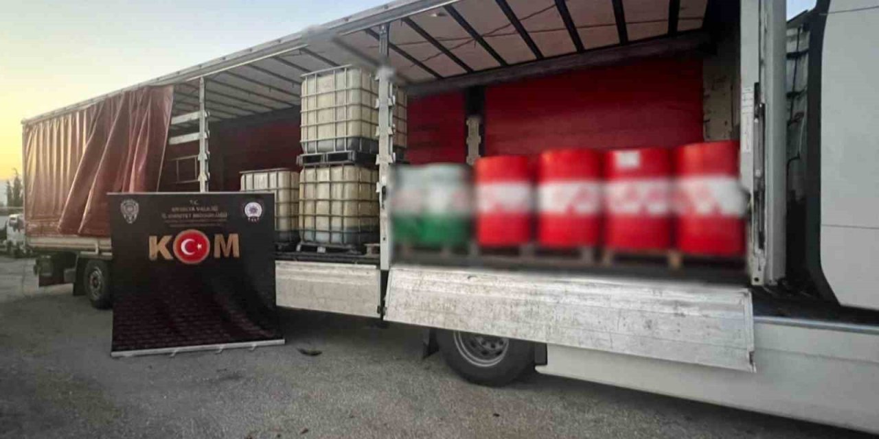 Antalya’da Kaçak Tütün Ve Elektronik Eşya Satan 6 Şüpheli Yakalandı