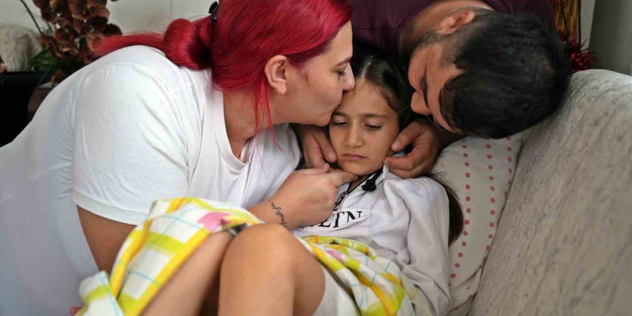 Komşuların Kavgasında Tabancadan Çıkan Kurşunla Yaralanan 8 Yaşındaki Kız, O Anları Hatırladıkça Gözyaşlarına Boğuldu